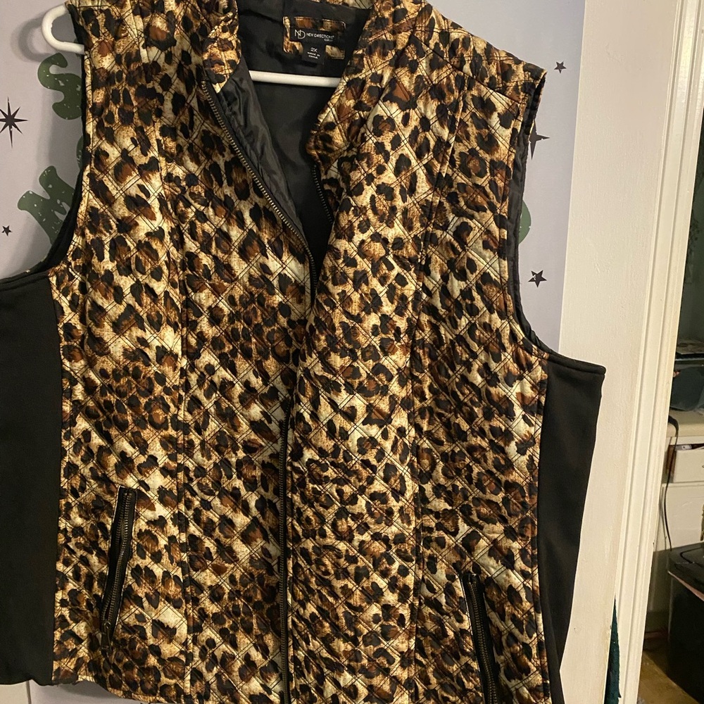 Leopard Print Women's Vest